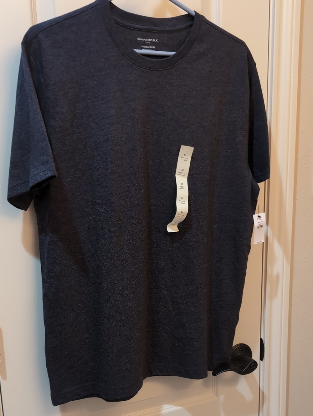 Banana Republic Men’s Charcoal Crew Neck Short Sleeve Tee NWT